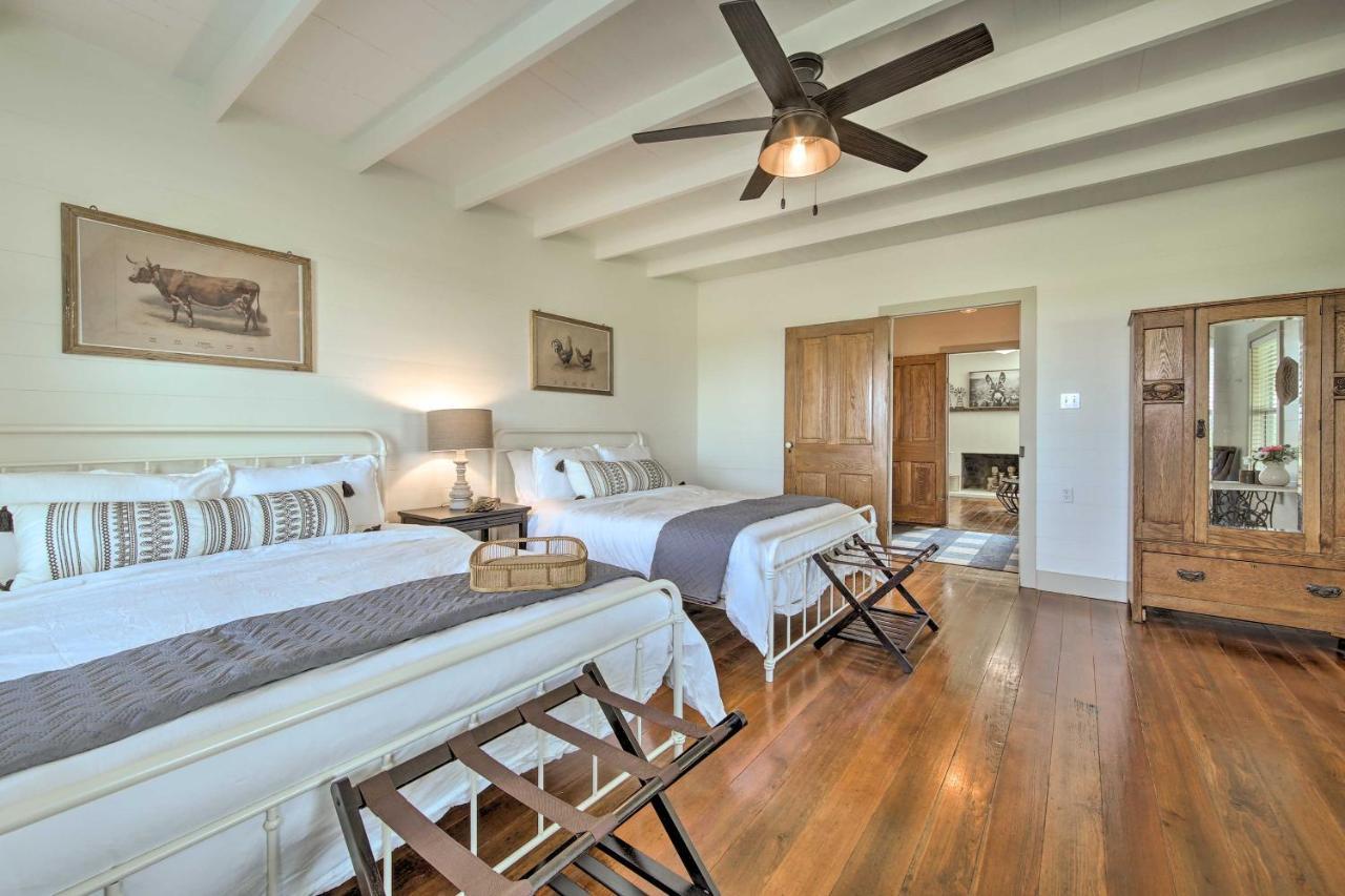 Peaceful Schulenburg Farmhouse With Fire Pit And Grill Экстерьер фото